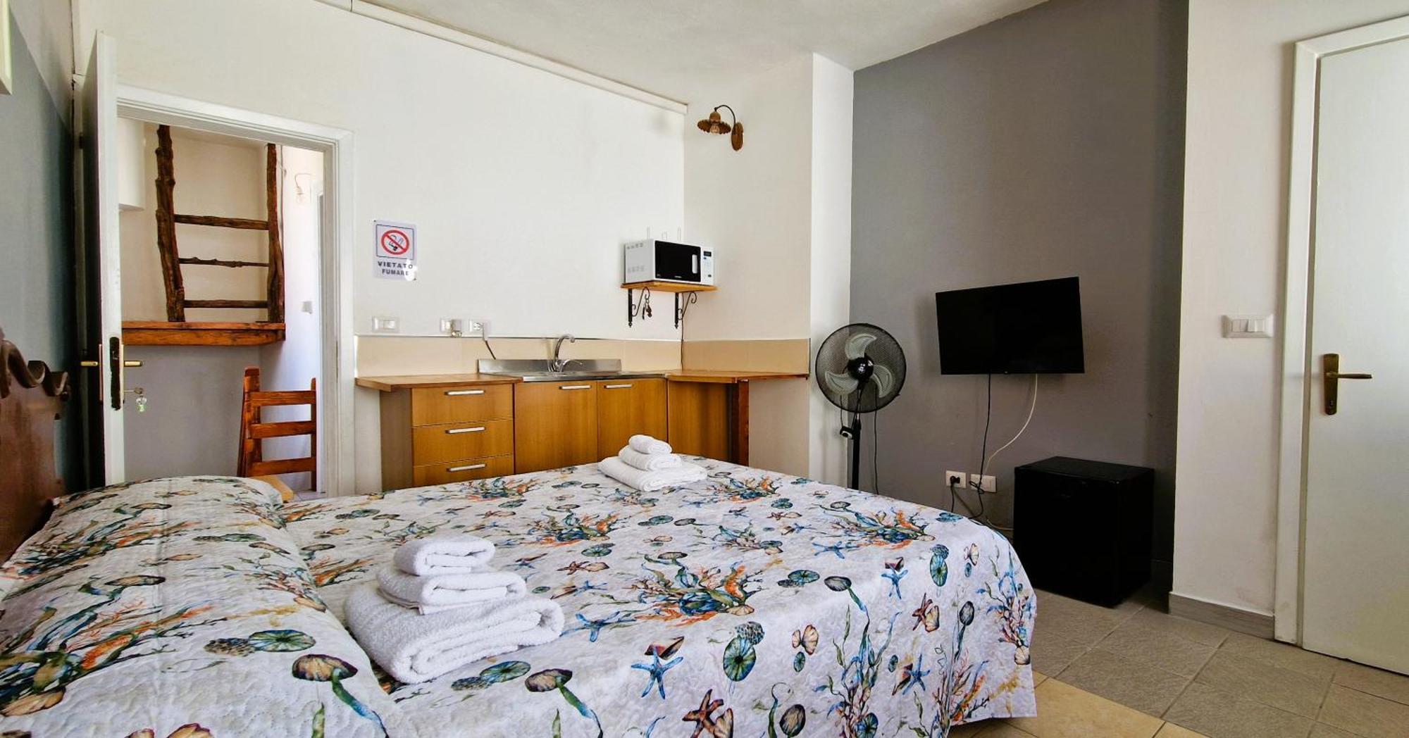 3 Mini Studios In Siniscola Exteriér fotografie
